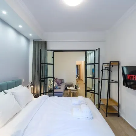 Apartment Luxmini 2bd Apt Near The Sea *