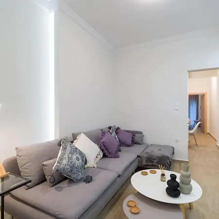 Luxmini 2bd Apt Near The Sea * Thessaloniki